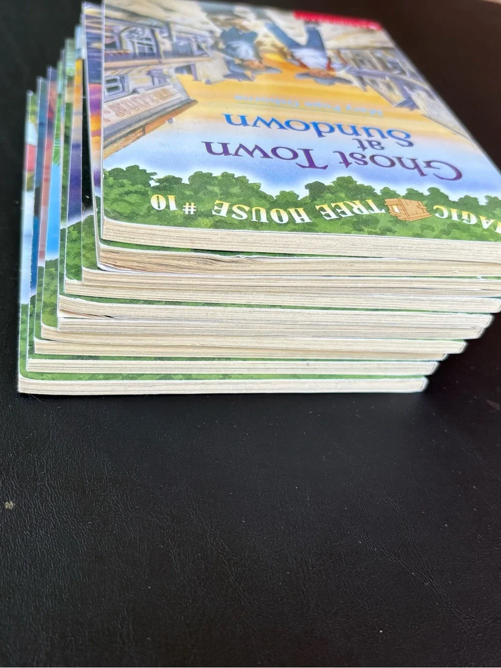 Magic Tree House Children's Books - Books #1 - #10